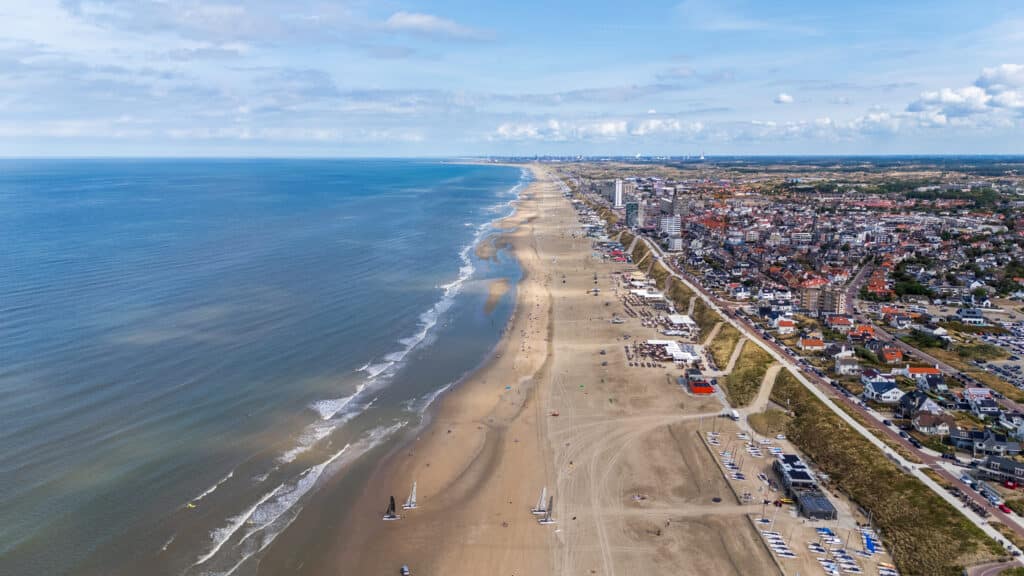 Image accompanying visitzandvoort.de coverage of the Zandvoort area.